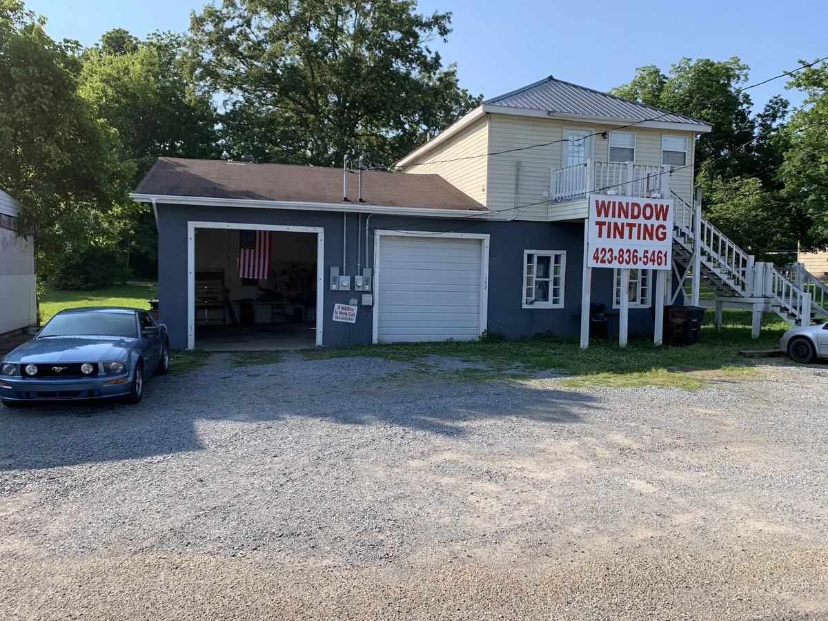 Tint Mobile of Madisonville storefront in Madisonville, TN